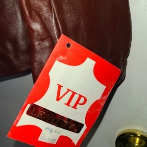 New with tag VIP LAMBSKIN leather jacket final finishing in Italy design in Cana